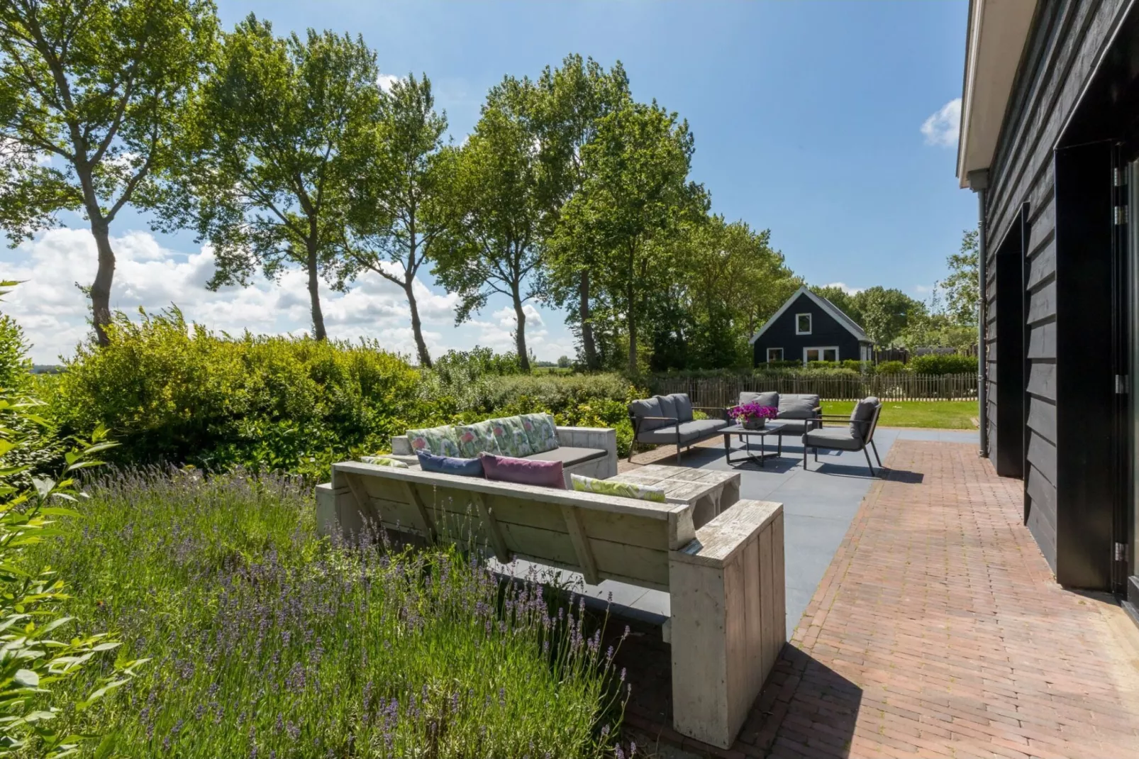 Familiehuis - Lepelstraat 18AB  Vrouwenpolder-Terrassenbalkon