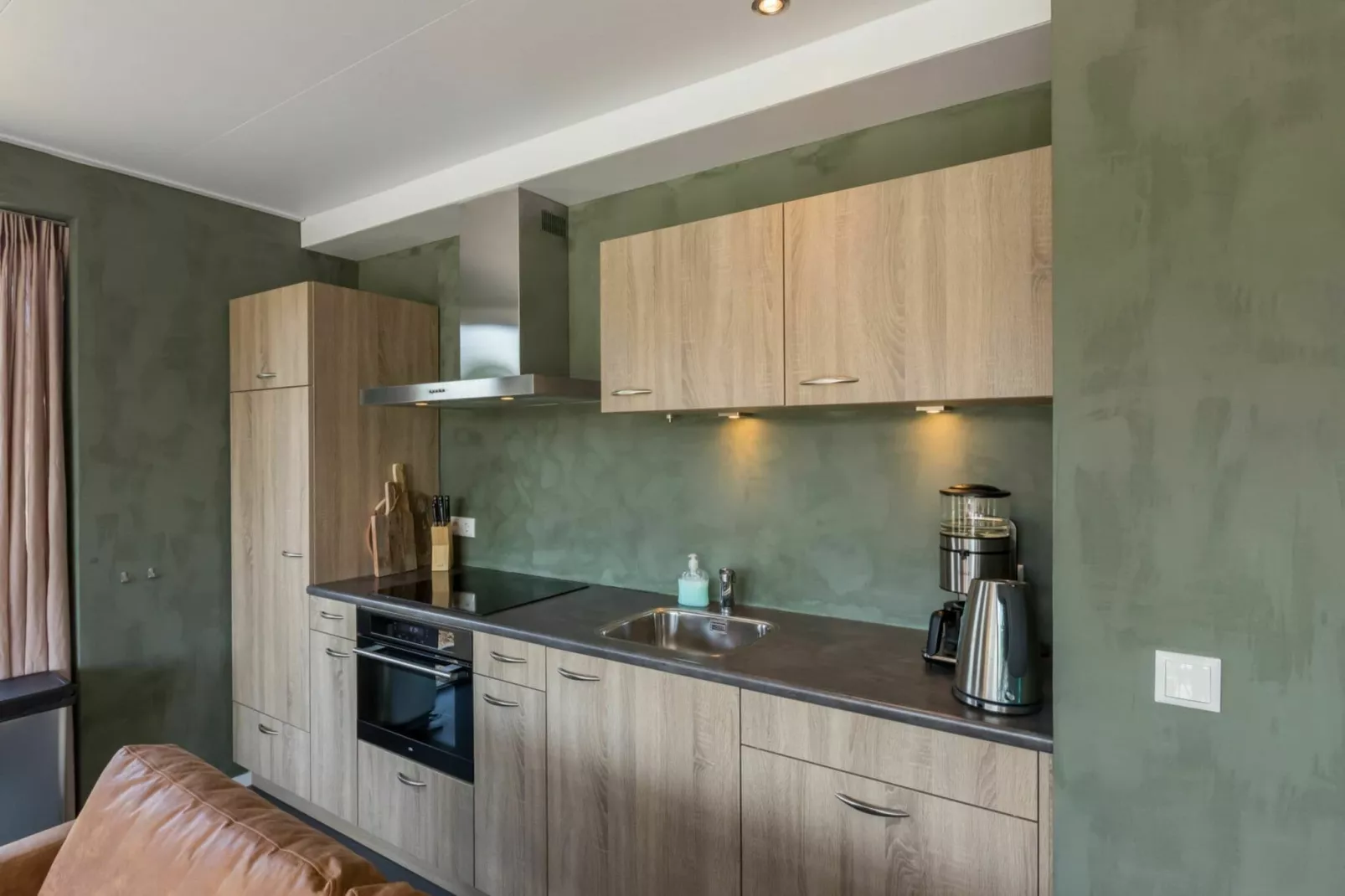 Vroondijk 2- duinappel en zonnebes-Kitchen