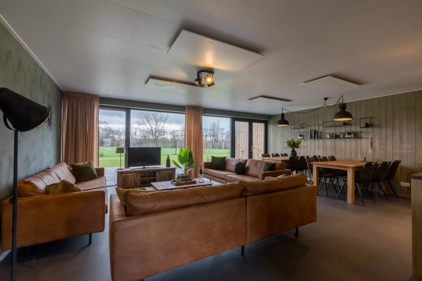Vroondijk 2-Zeebloesem-Living room