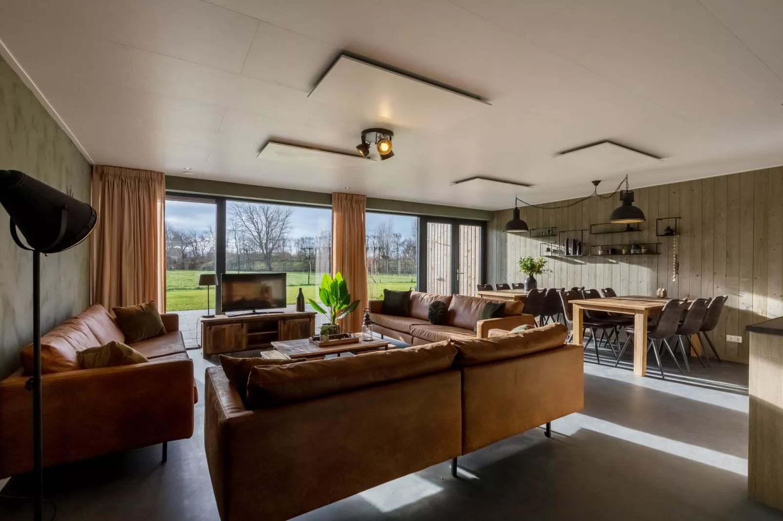 Vroondijk 2-Zeebloesem-Living room