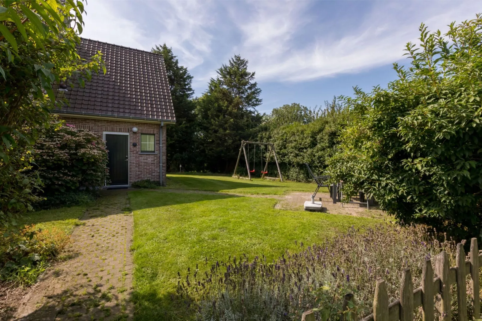 Vroondijk 2- Zeepeertje-Exterior summer