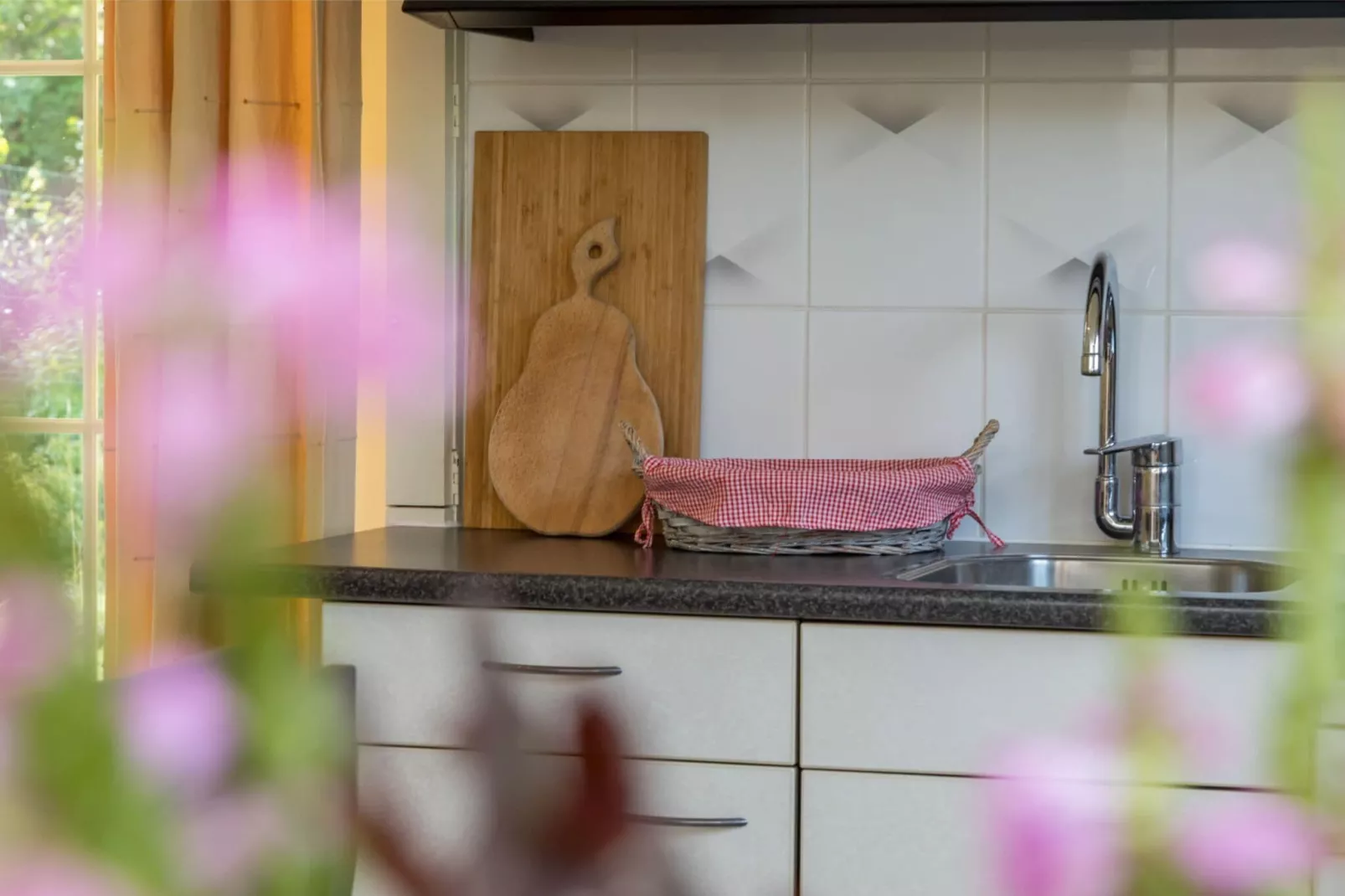 Vroondijk 2- Zeepeertje-Kitchen