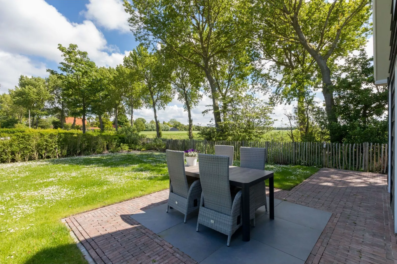 Lepelstraat 18C  Vrouwenpolder-Terrassenbalkon