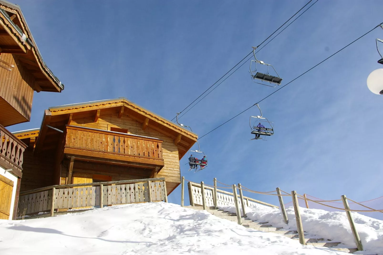 Les Chalets et Lodges des Alpages 4-Exterior winter