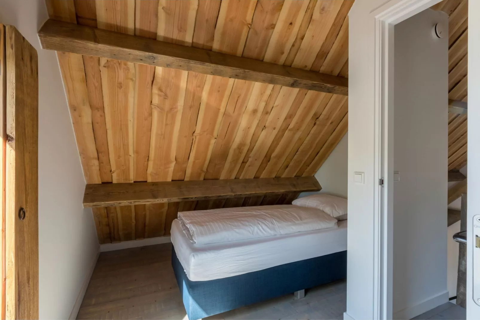 Lepelstraat 18C  Vrouwenpolder-Schlafzimmer