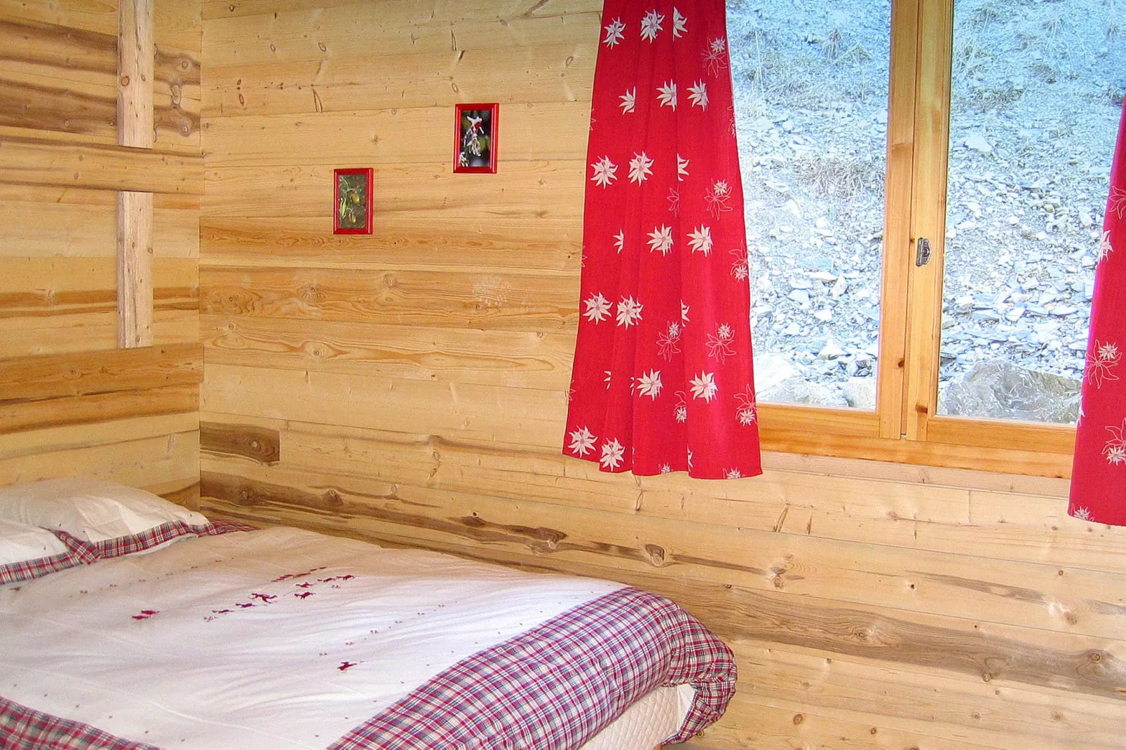 Chalet Piccola Pietra-Bedroom