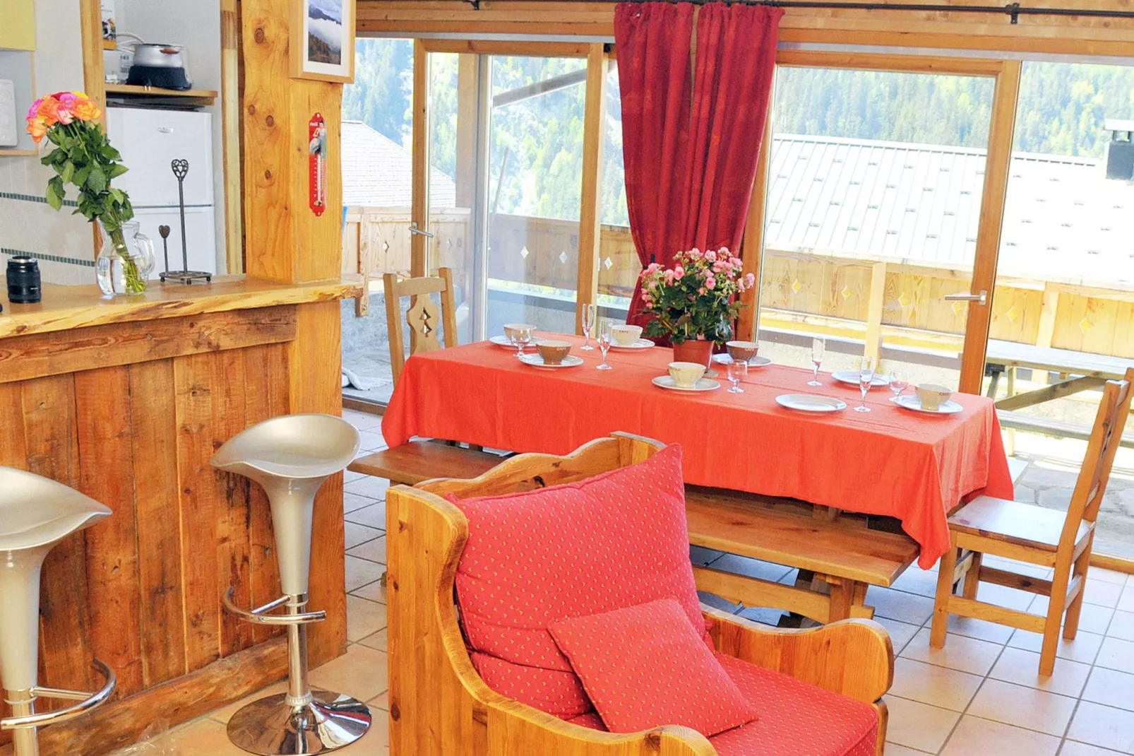 Chalet Piccola Pietra-Dining room