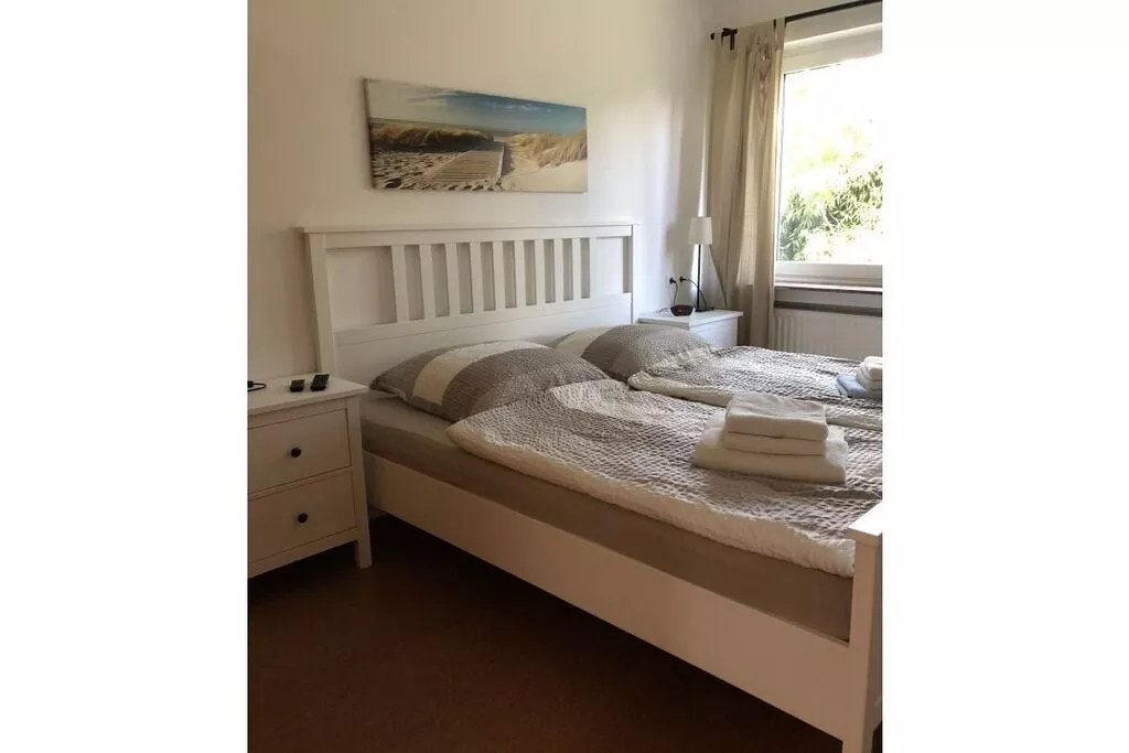 223148-Bedroom