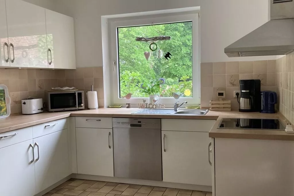 398478-Kitchen