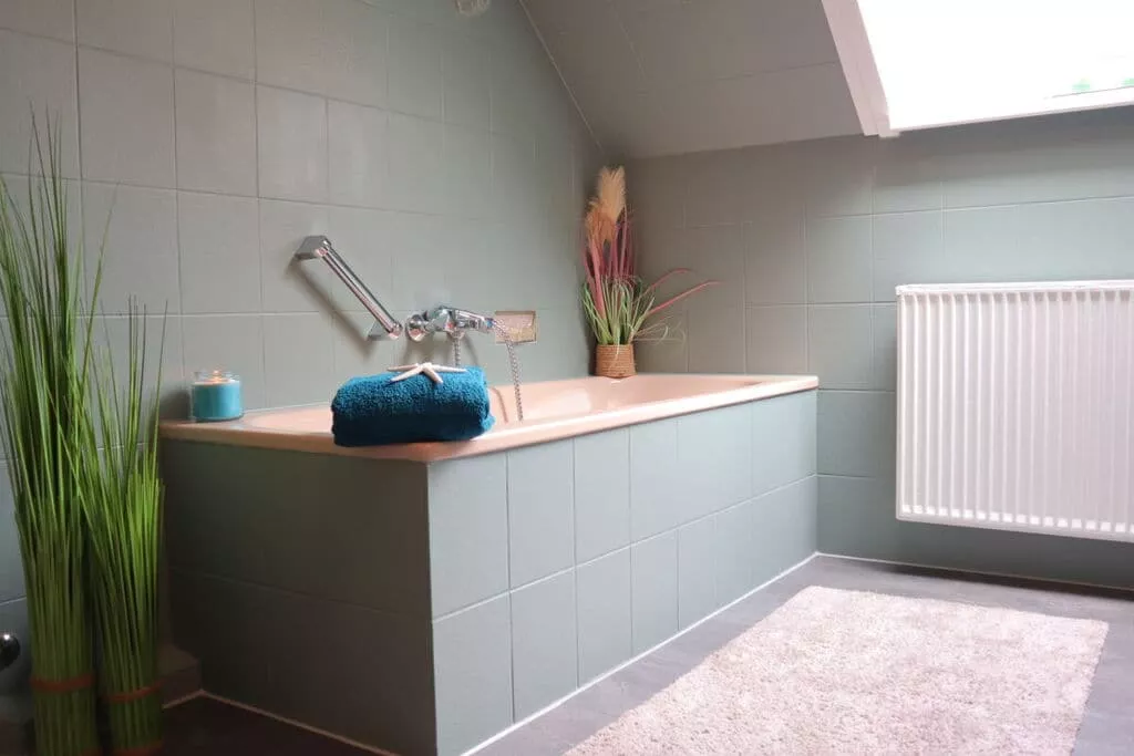 398478-Bathroom