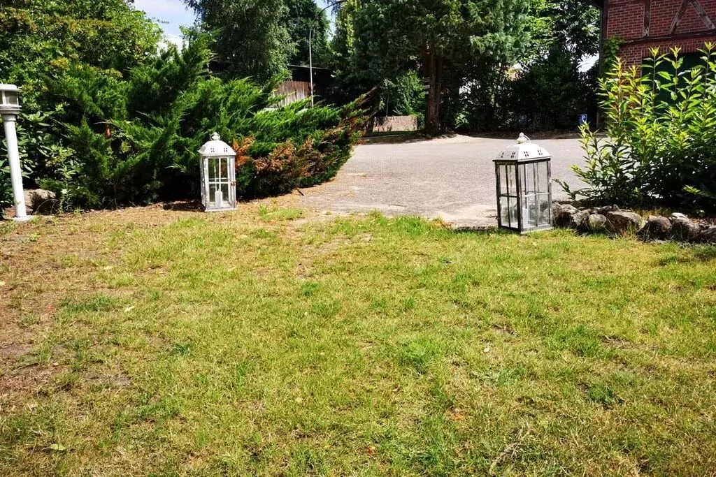 329114-View