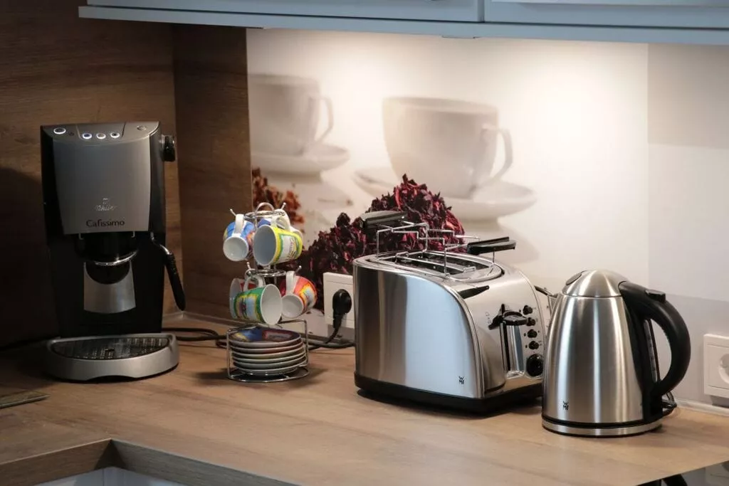 247283-Kitchen
