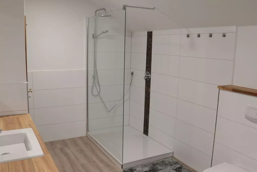 247283-Bathroom