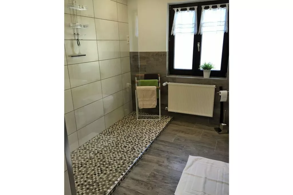 249025-Badezimmer
