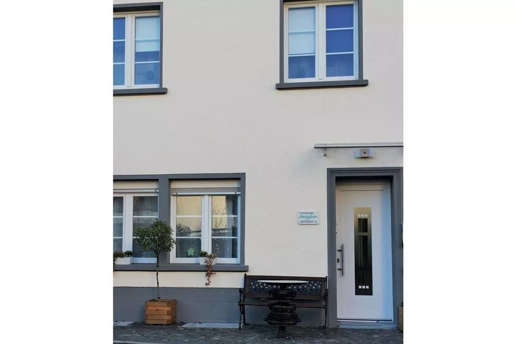 249025-Nicht getaggt
