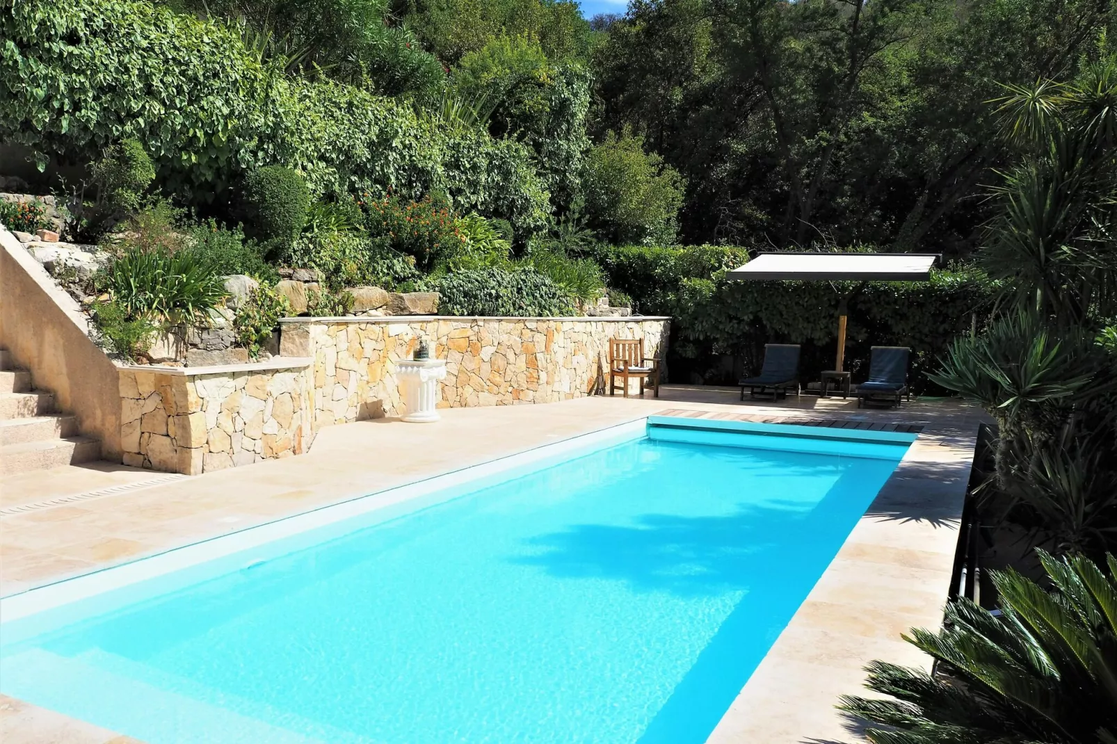 Doppelhaushälfte in Pégomas-Pool