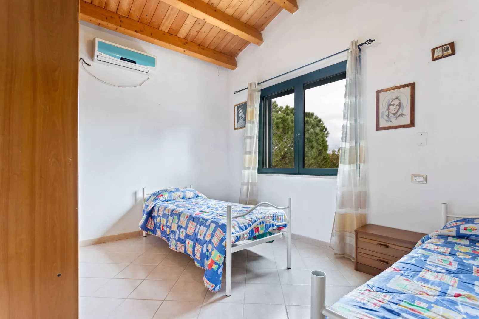 Villa Manca-Bedroom