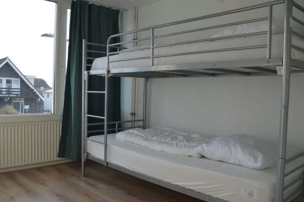 382008-Bedroom