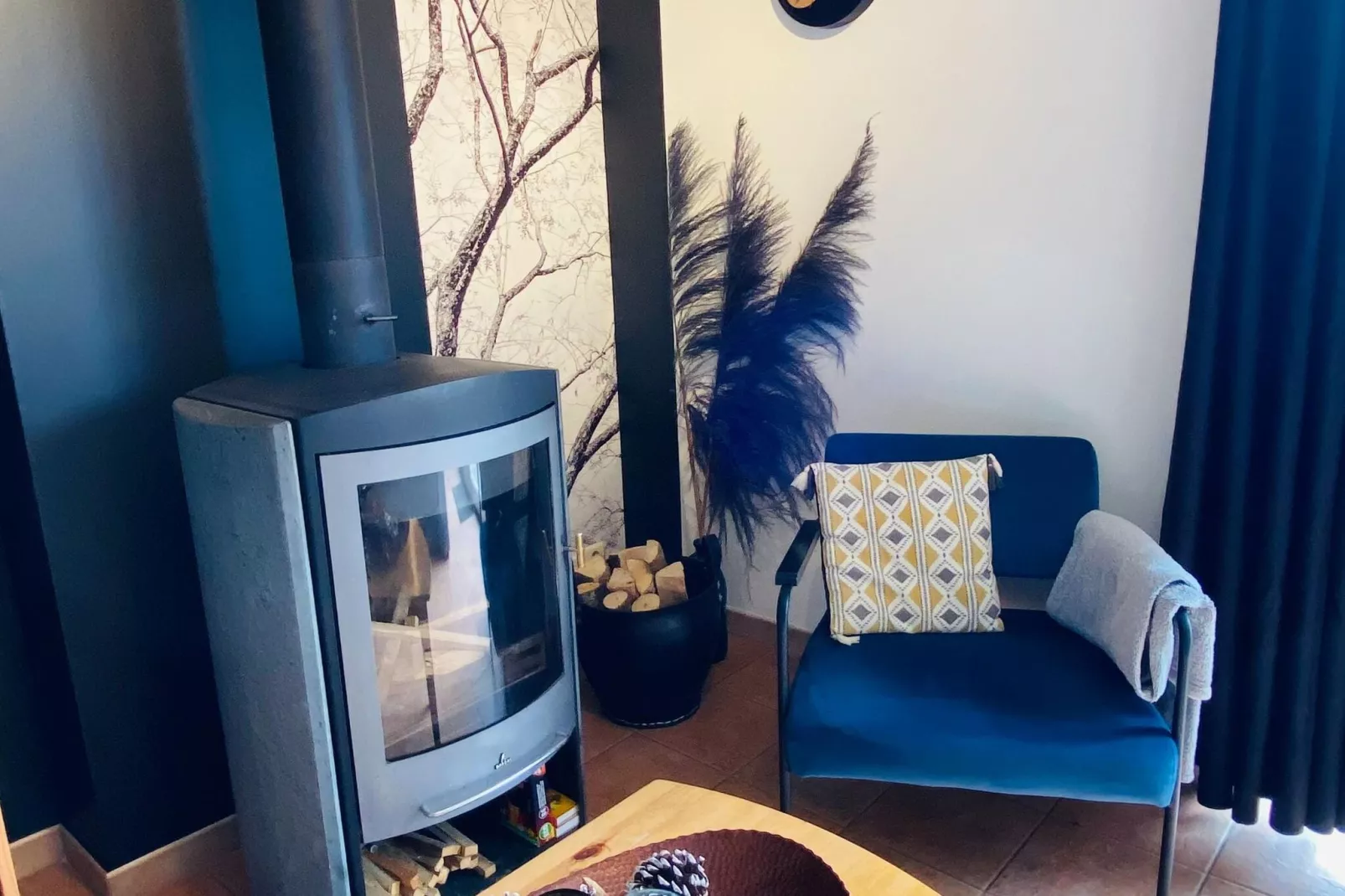 La Tourbière-Living room