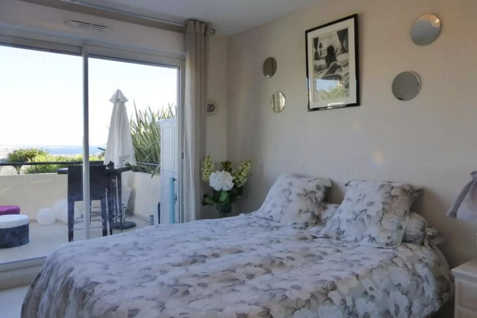Ferienwohnung in Mandelieu-La Napoule-Schlafzimmer