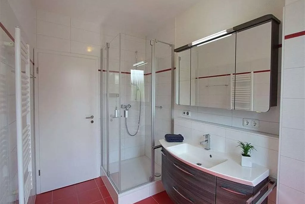 175825-Bathroom