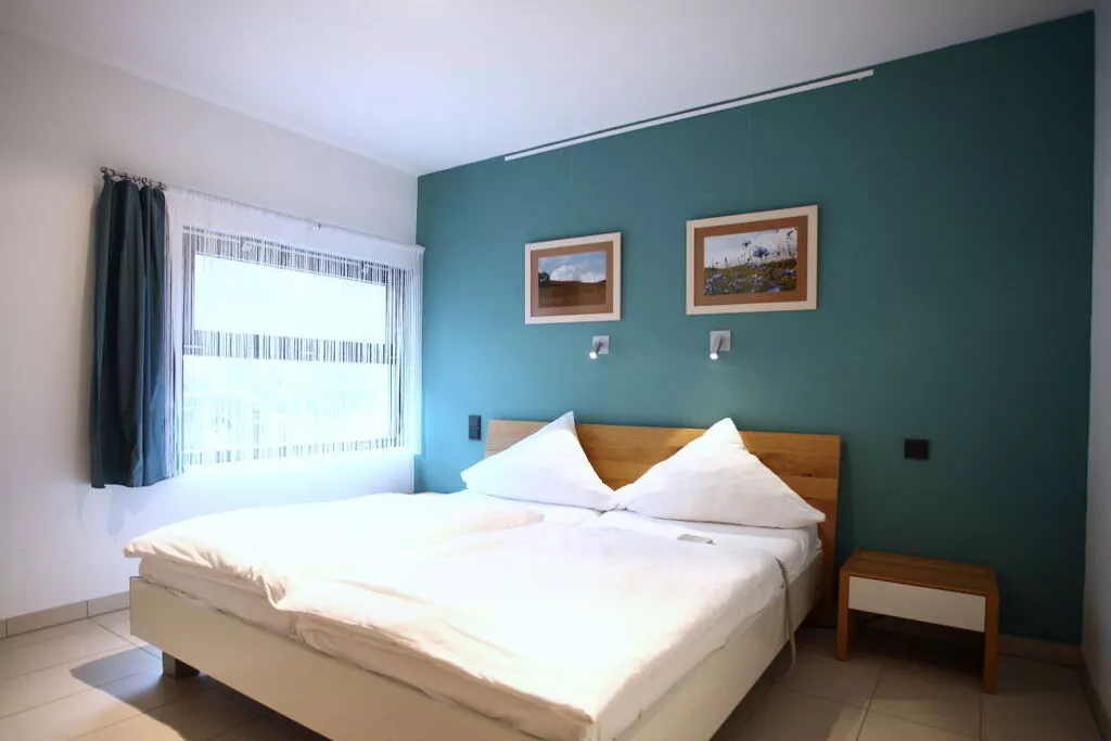 257914	-Bedroom