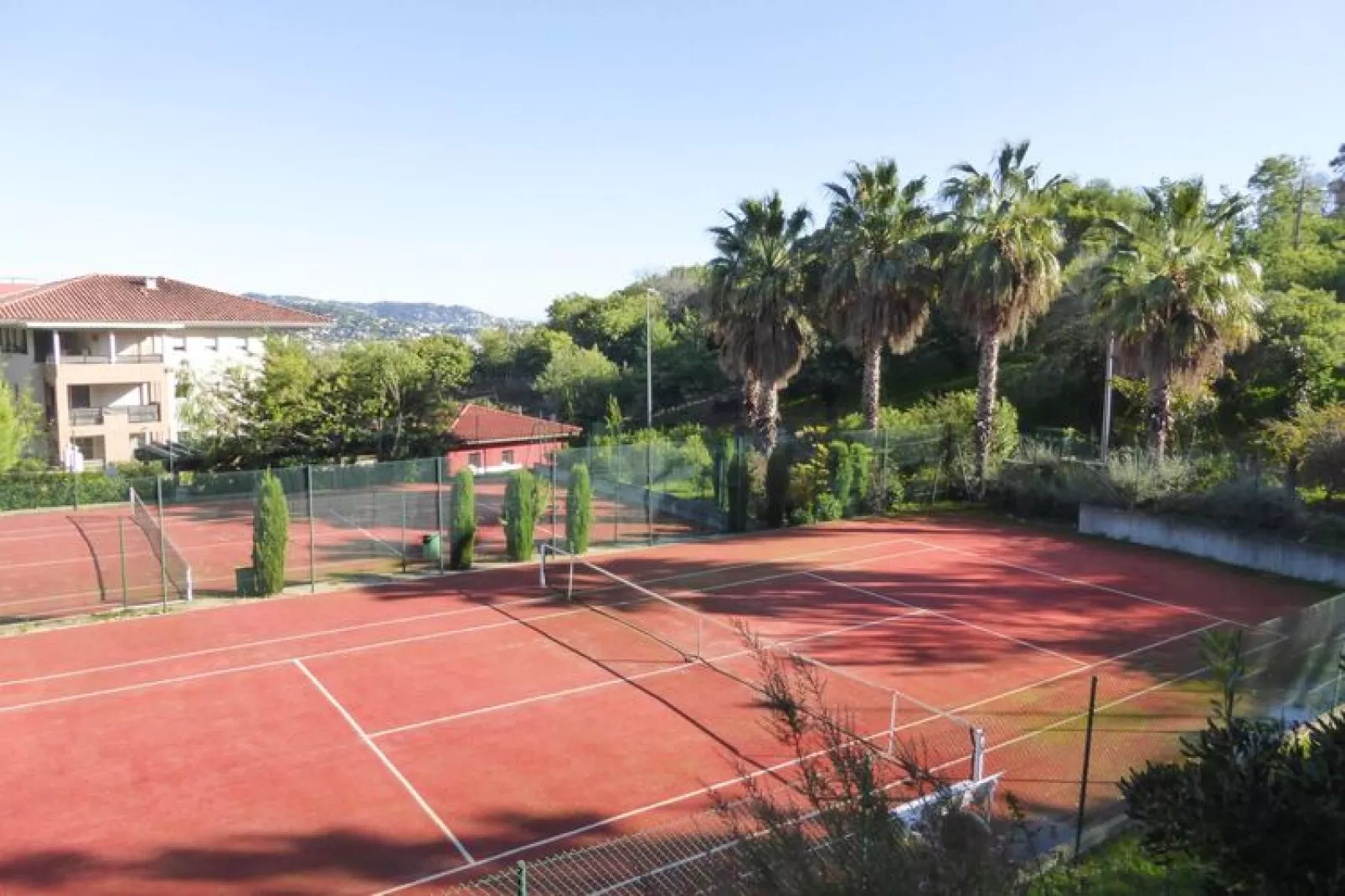 Ferienwohnung in Mandelieu-La Napoule-Gebiete Sommer 1 km