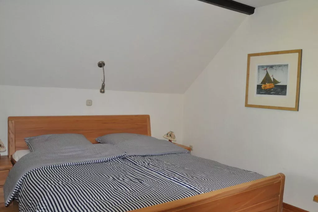 117658-Bedroom