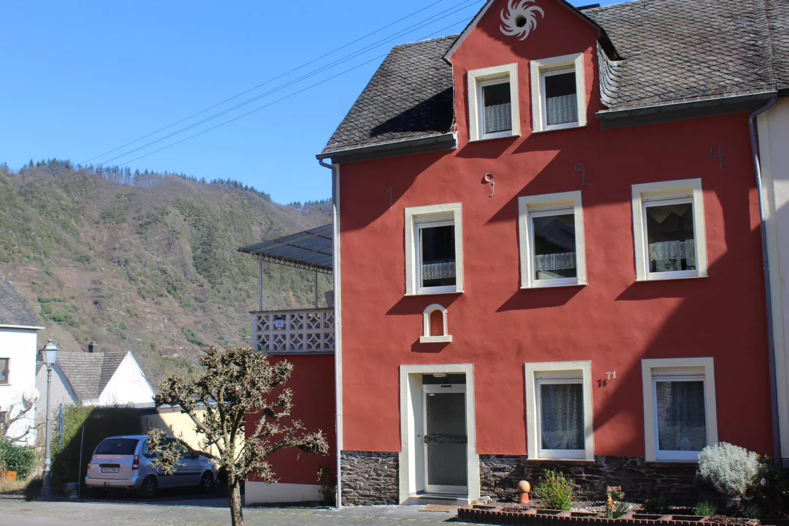 Haus Moselblick-Außenbereich Sommer