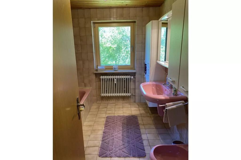 345885-Bathroom