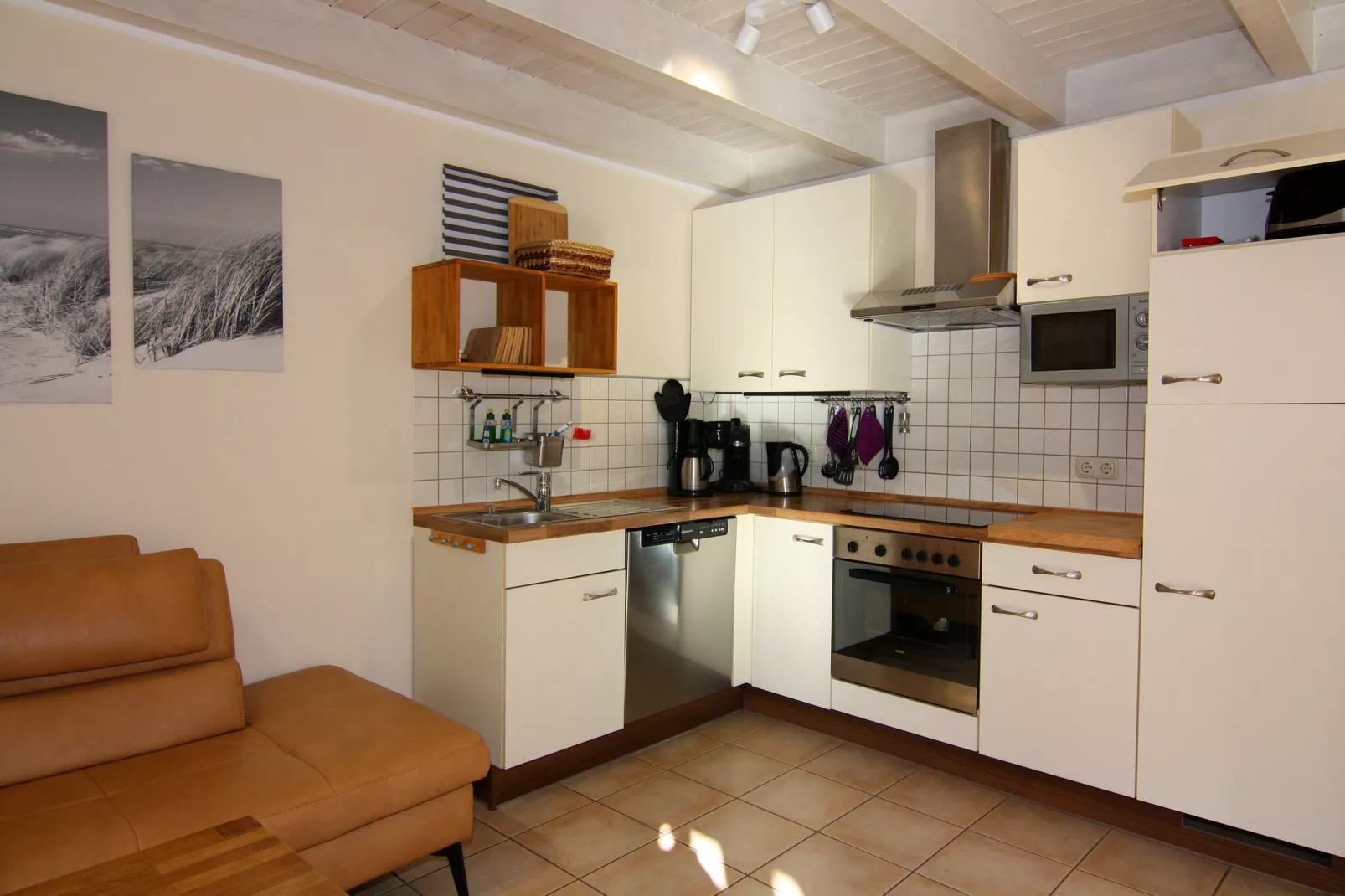 DHH Strandhaus links-Kitchen