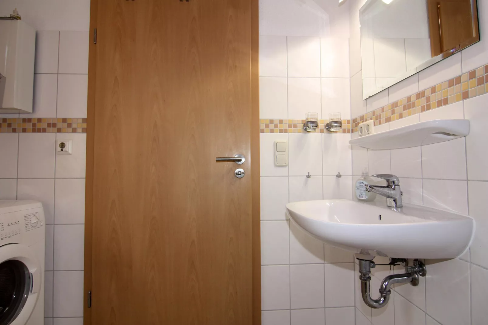 DHH Strandhaus links-Bathroom