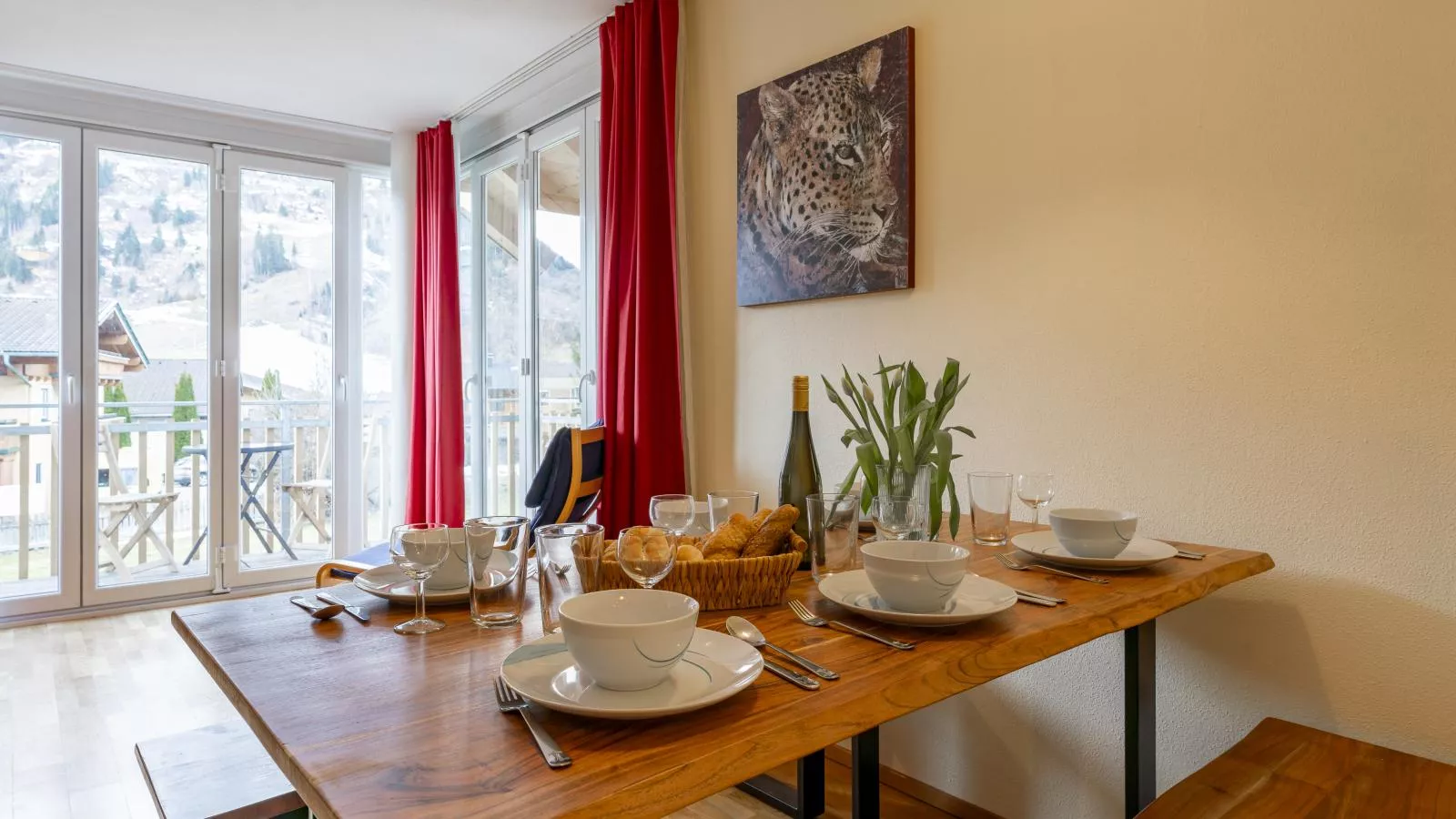 Westside-Dining room