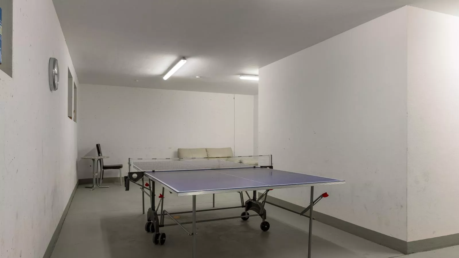 Westside-Recreation room