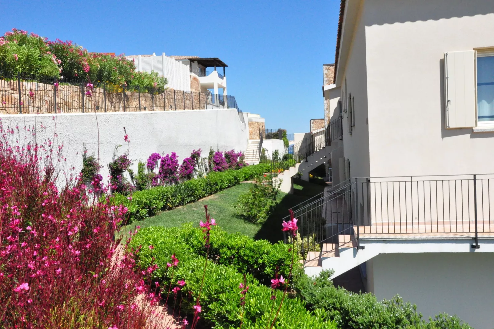 Ea Bianca Bilo 4-Exterior summer