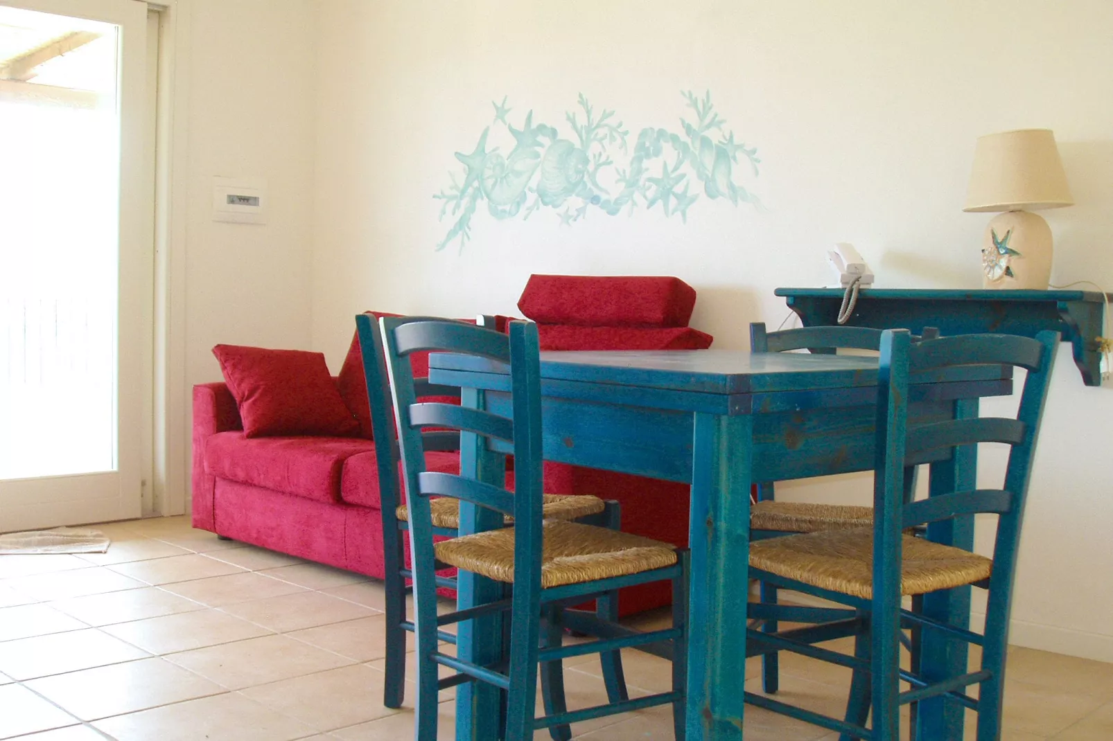 Ea Bianca Bilo 4-Dining room