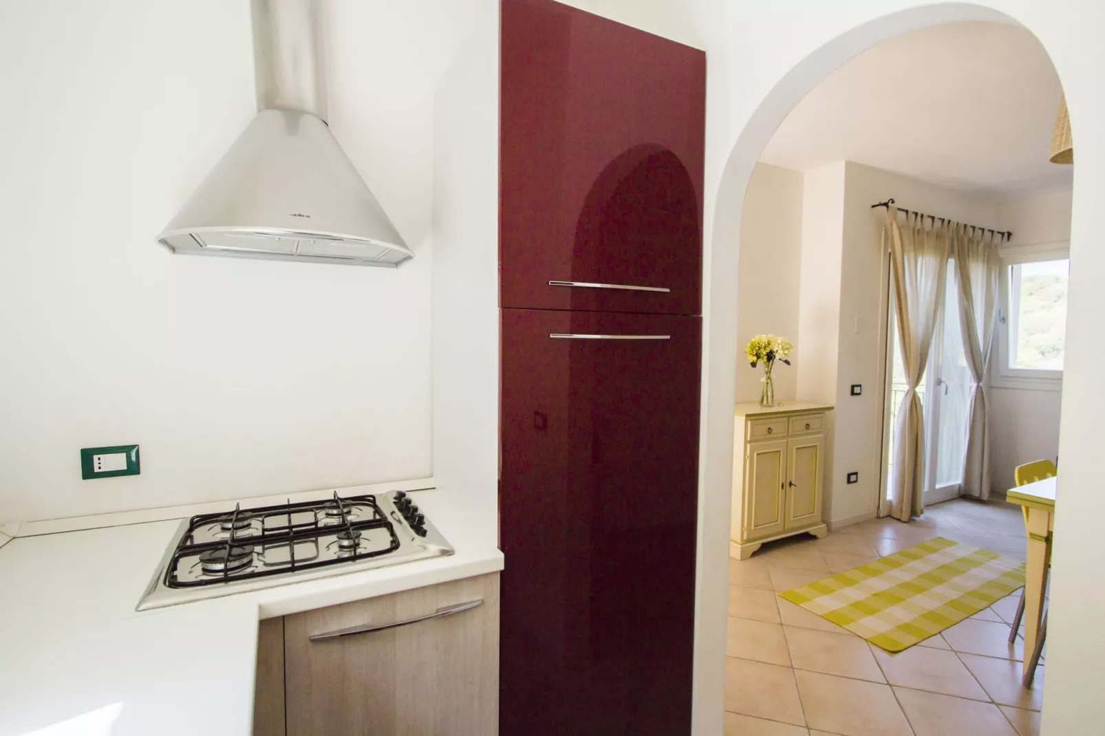 Ea Bianca Bilo 4-Kitchen
