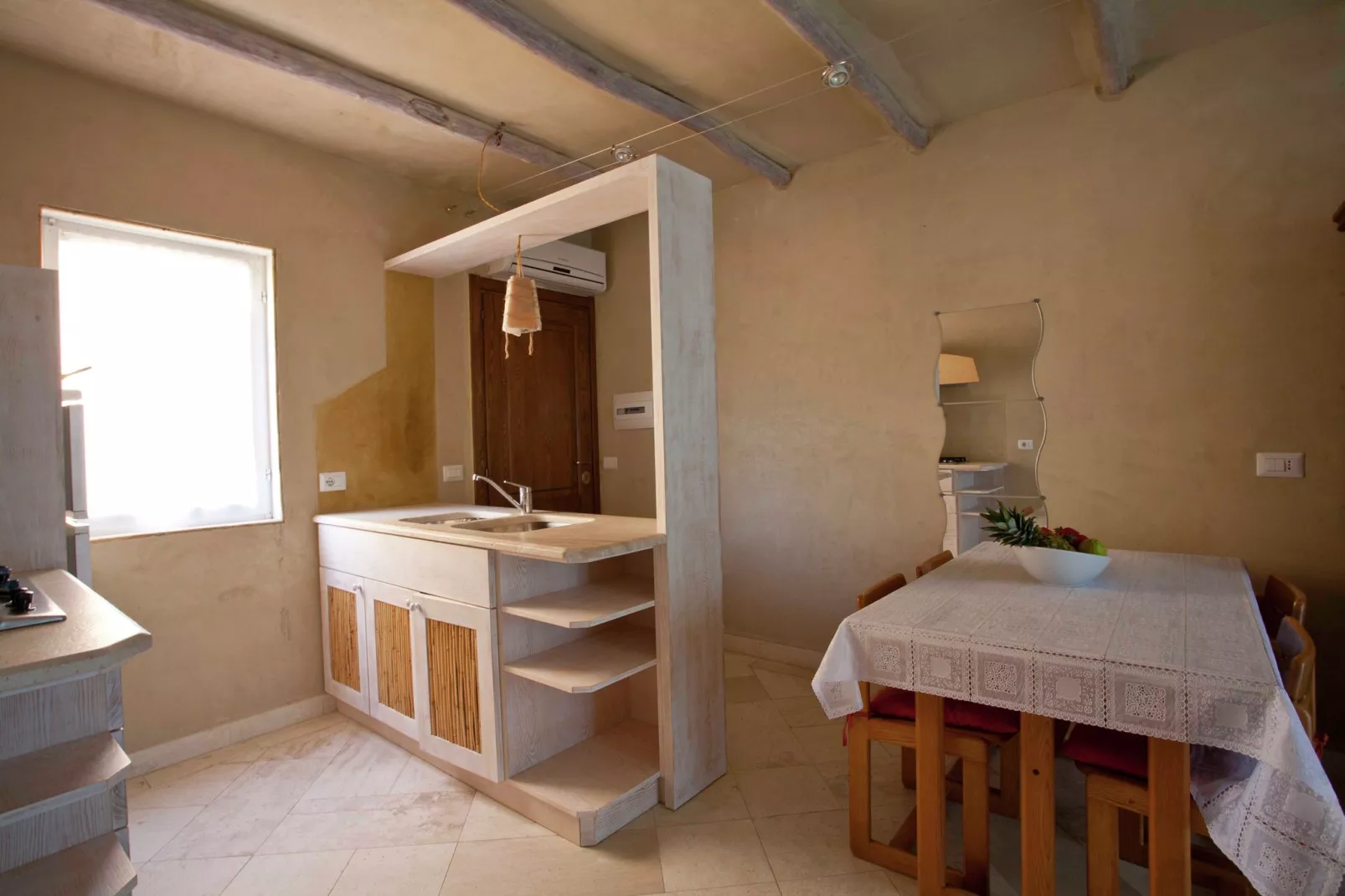 Baia de Bahas Trilo 6-Kitchen