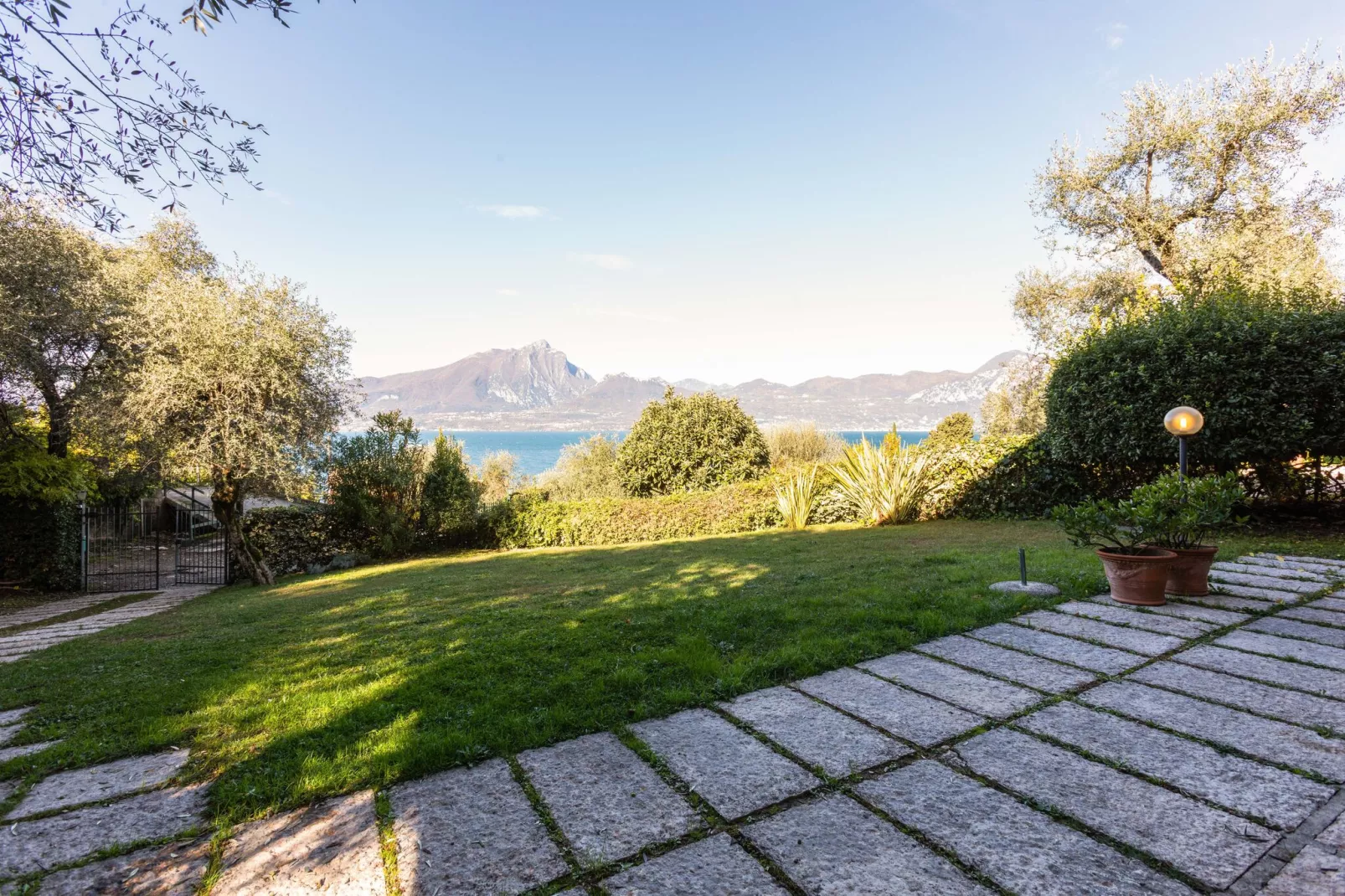 Villa Vista Lago-Jardin d'été