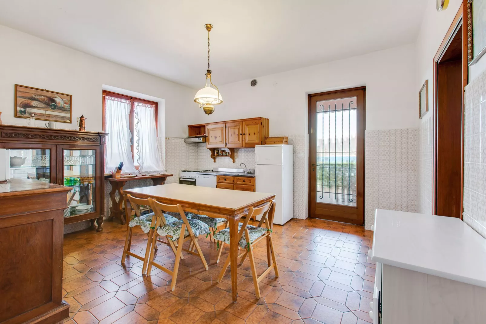 Villa Vista Garda-Salle à manger