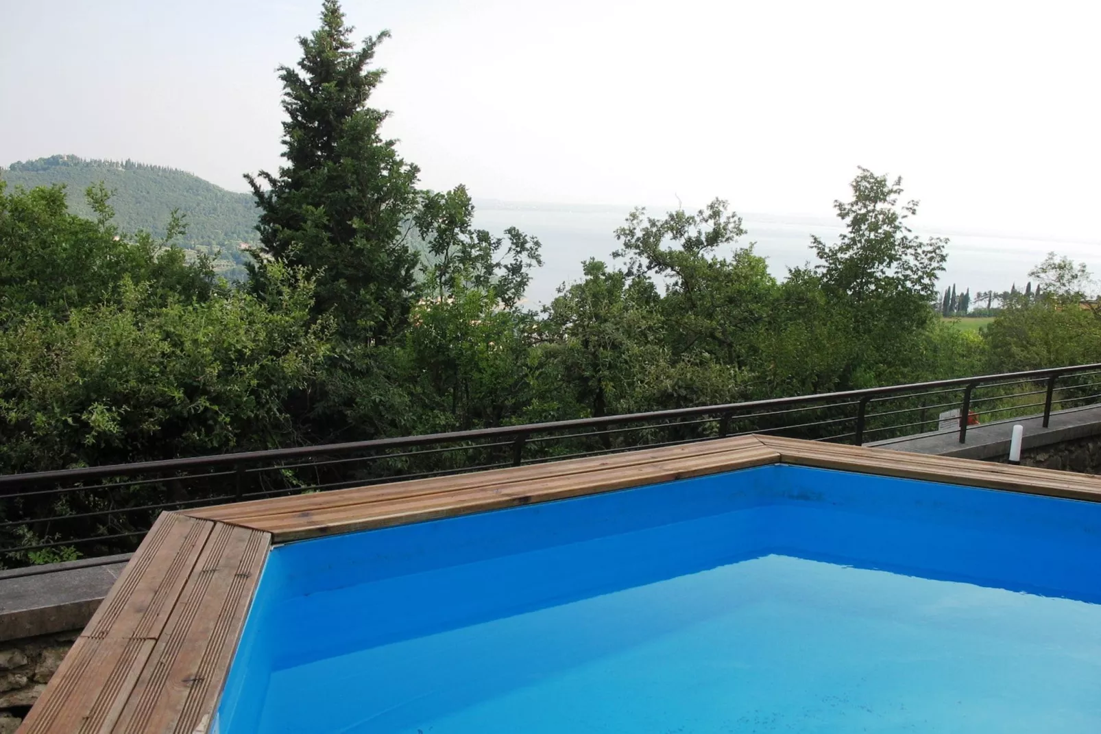 Villa Rovere-Schwimmbad