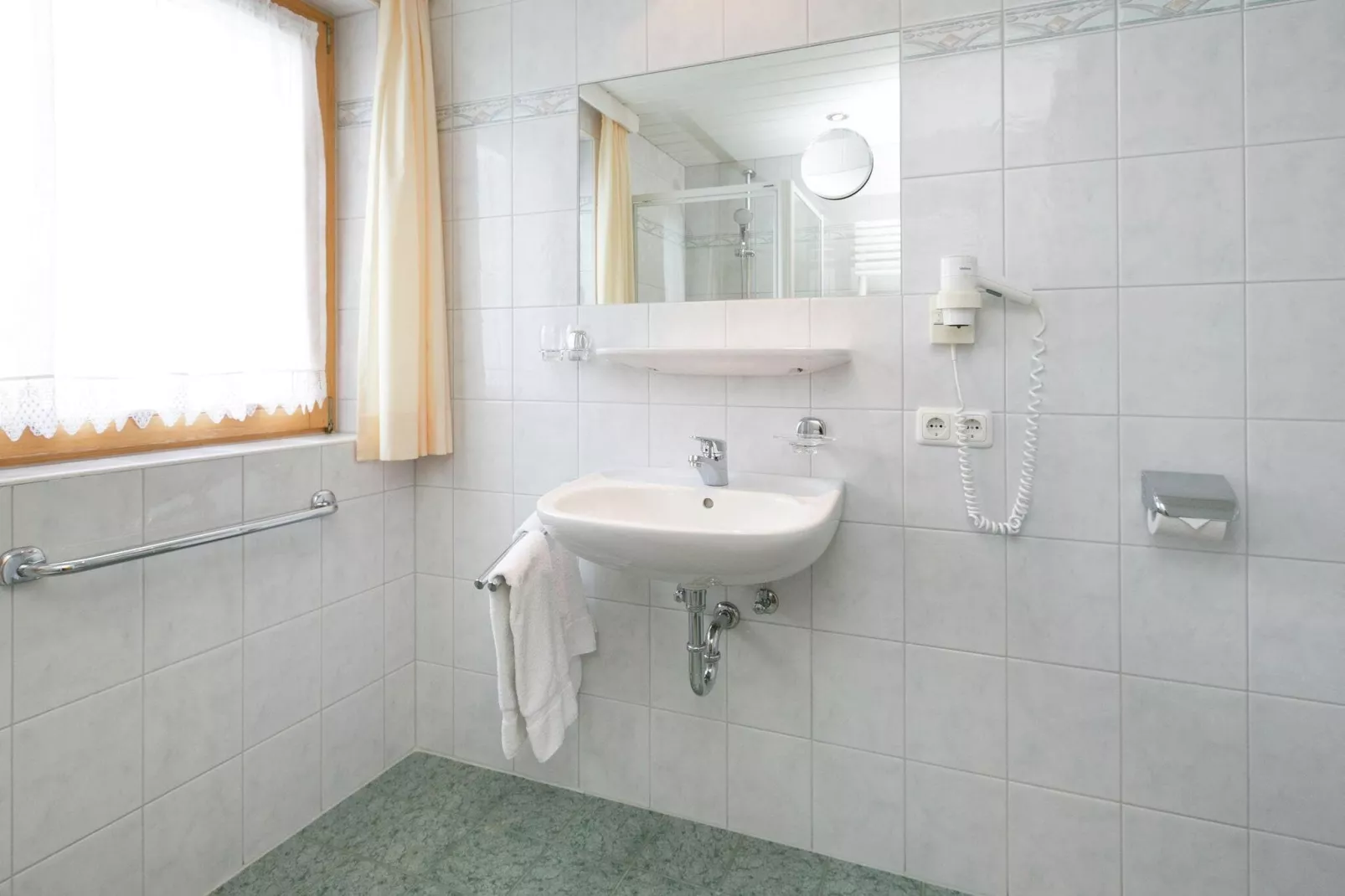 Schönblick 2-Bathroom