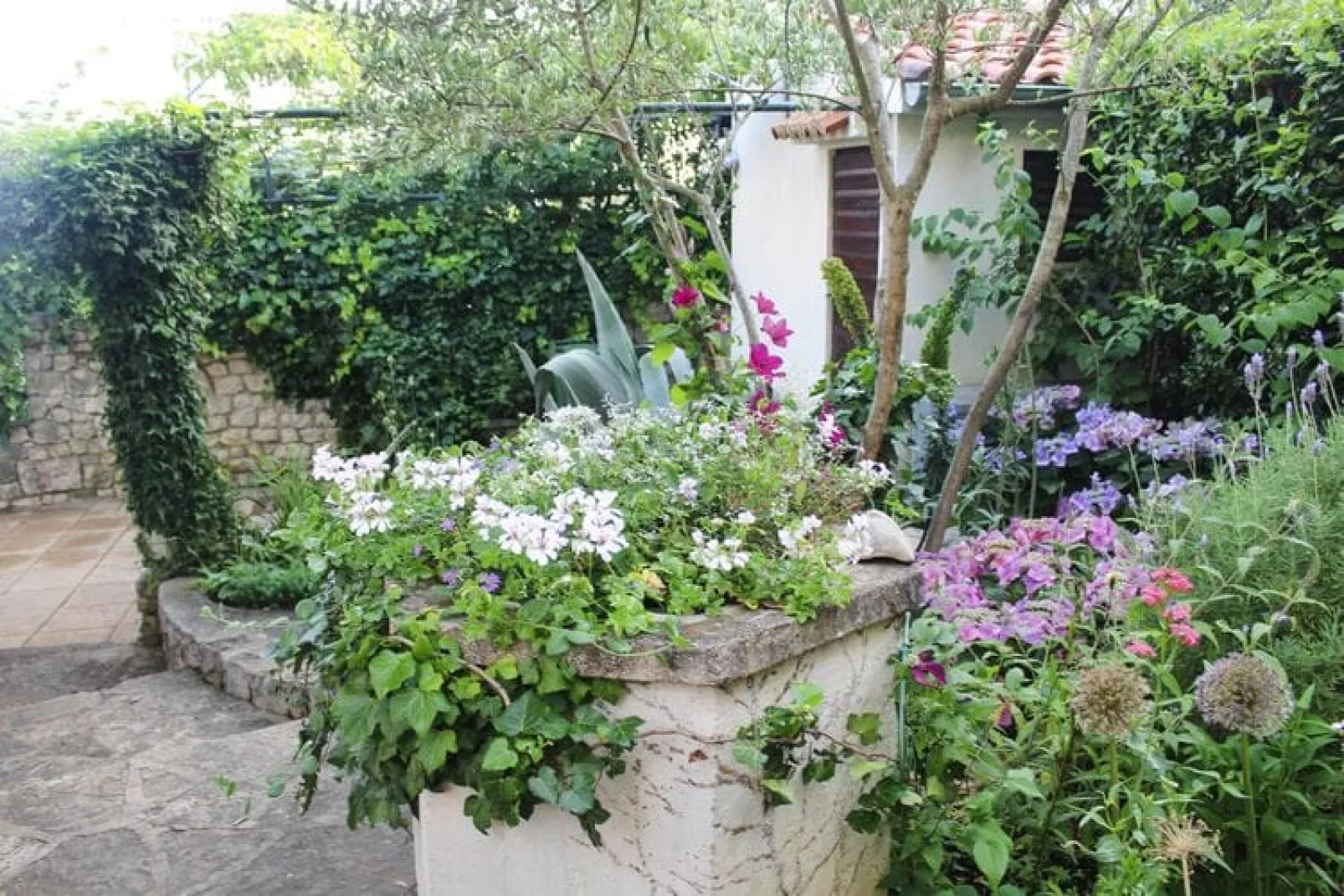 Apartments Sunday Kozino-A4 OG  3-4 Pers-Gardens summer
