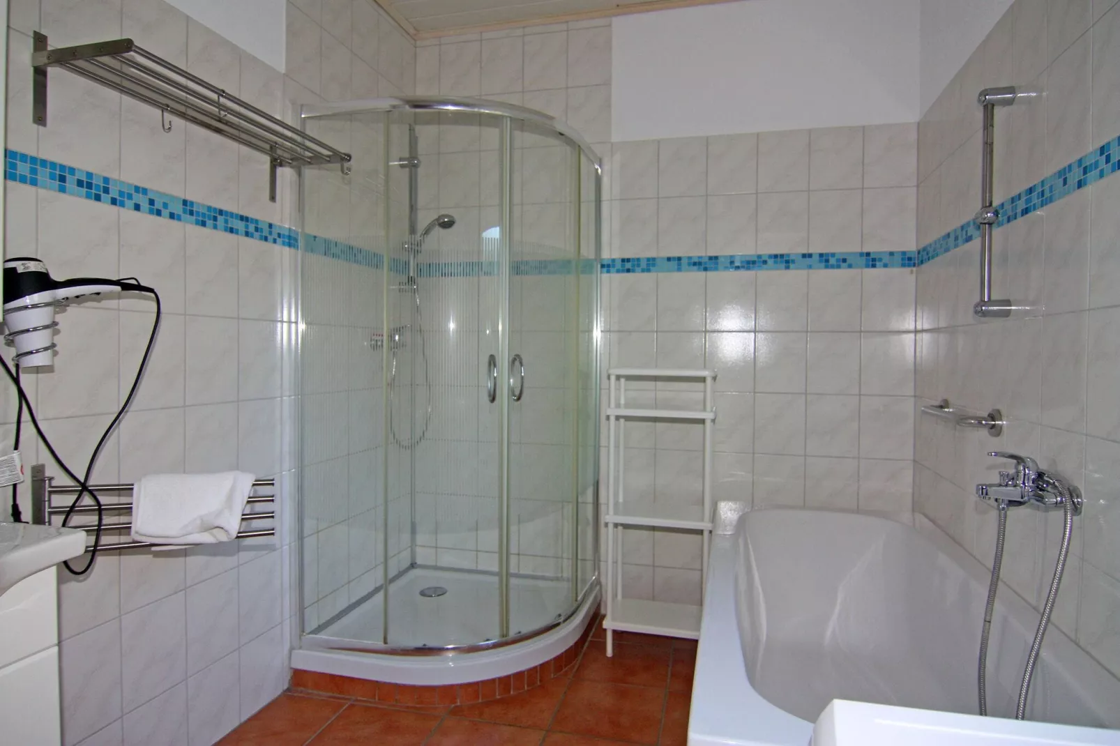 Doppelhaushälfte Bansin-Bathroom