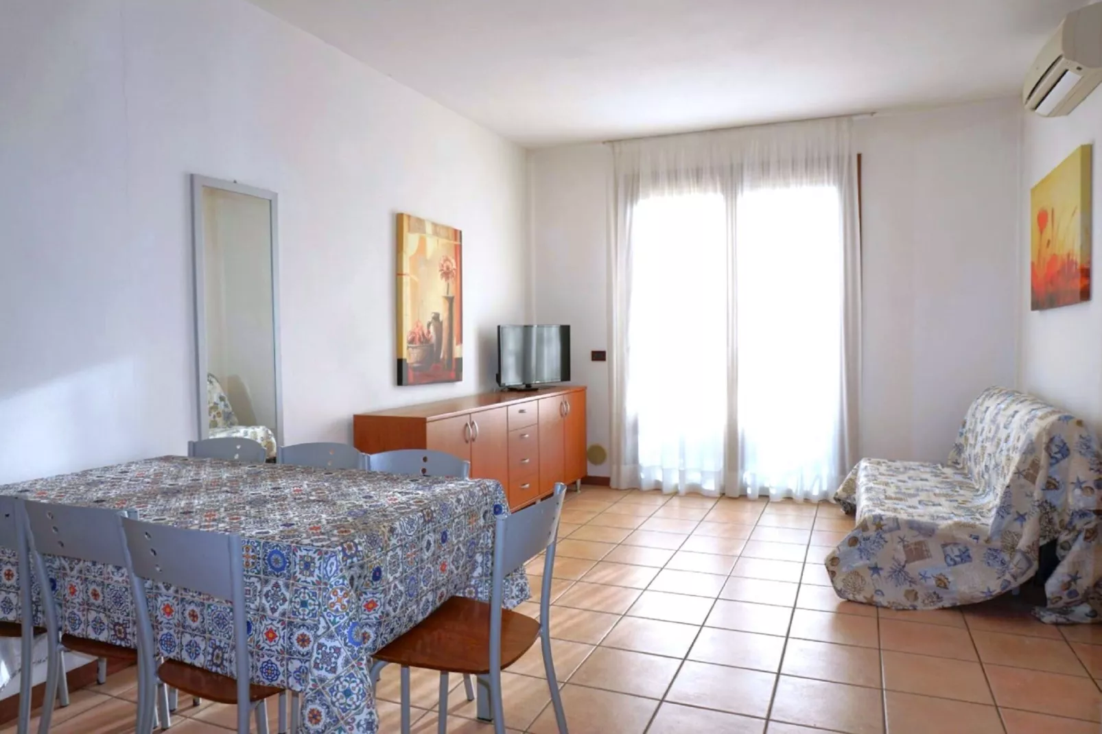 Ginepri C 10-Wohnzimmer