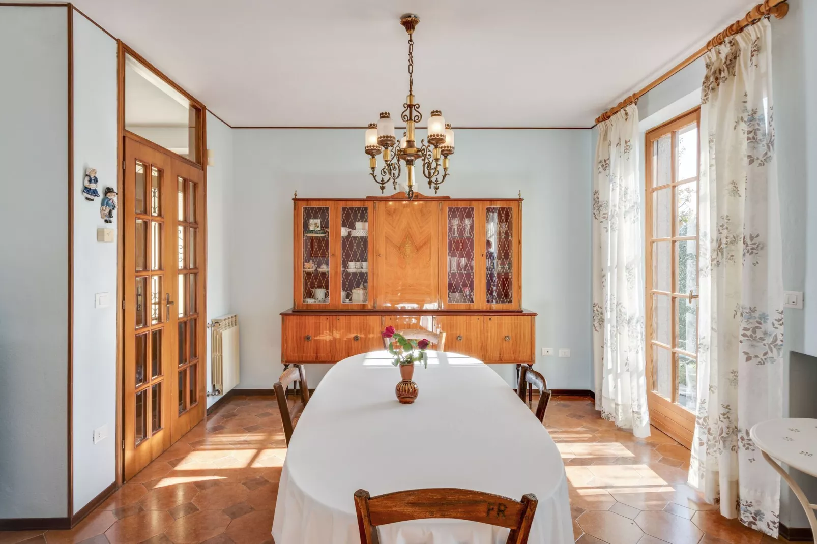 Villa Pozzol-Dining room