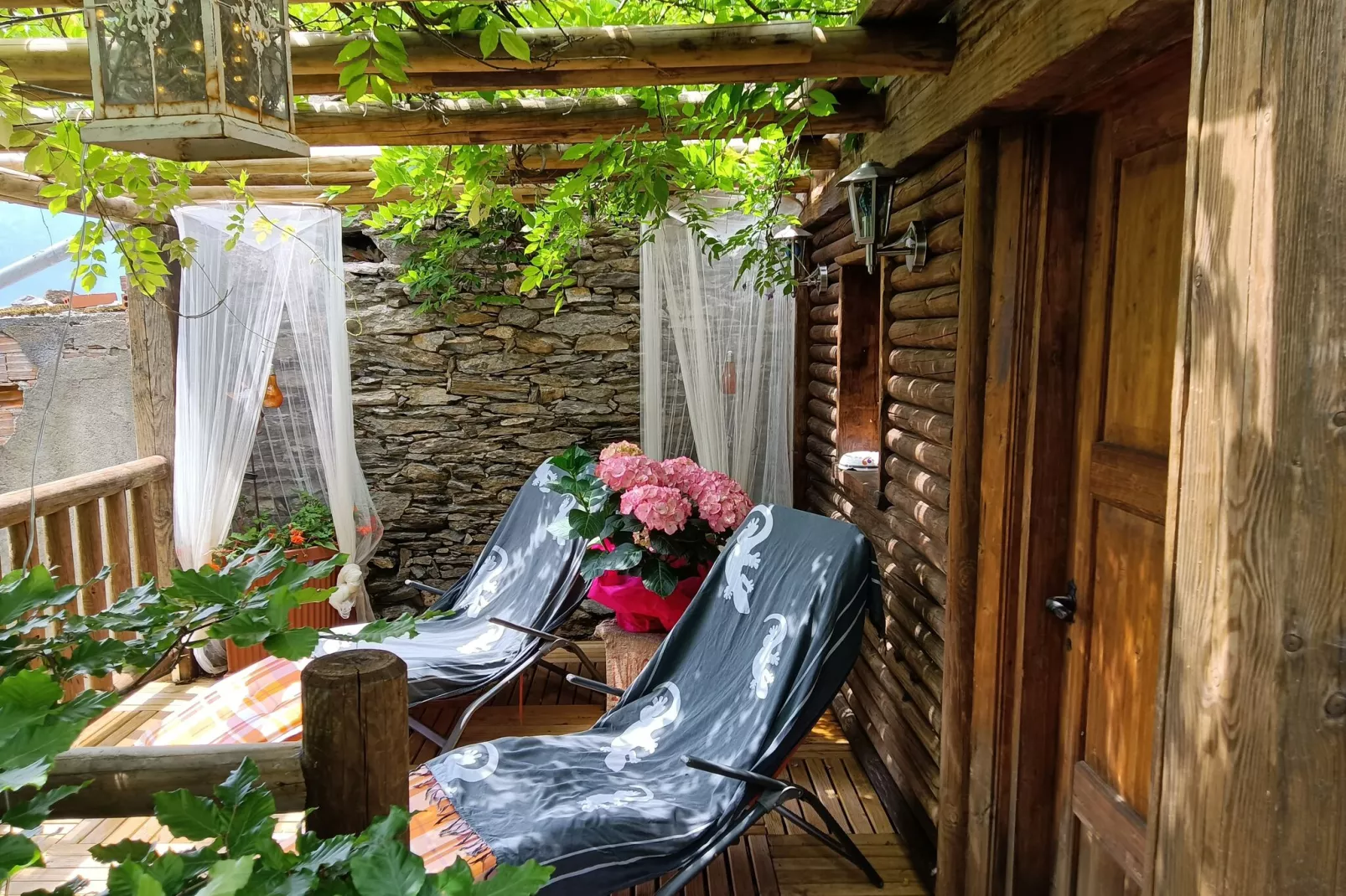 La Dimora-Gardens summer
