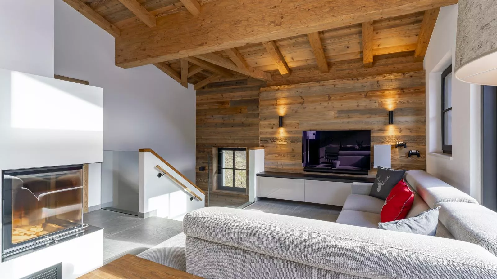 Haus am Hang-Living room