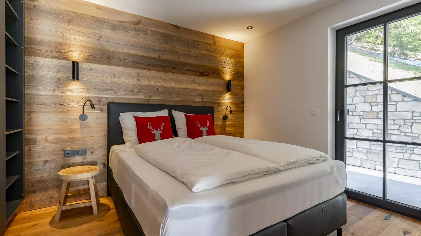 Haus am Hang-Bedroom