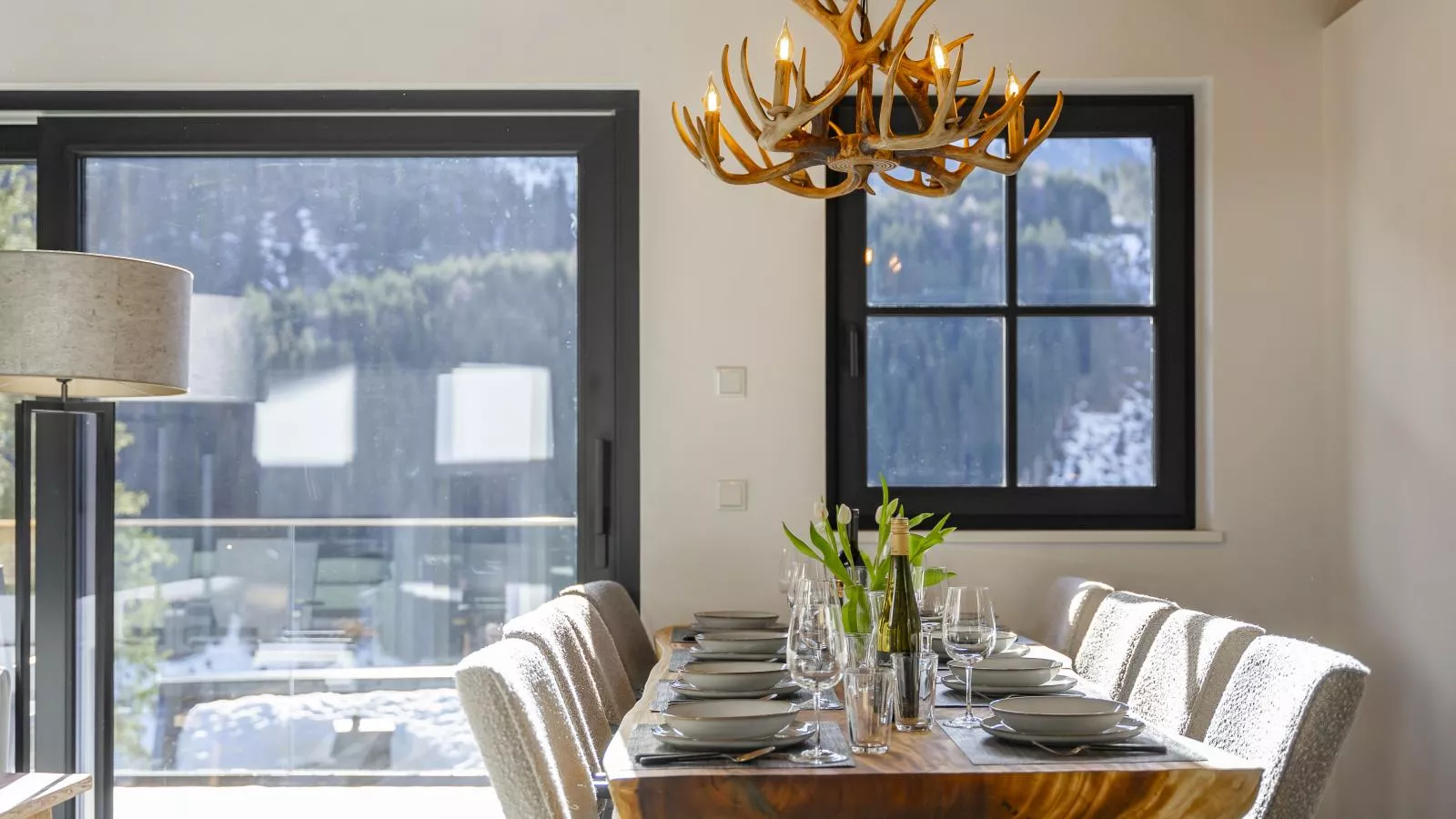Haus am Hang-Dining room
